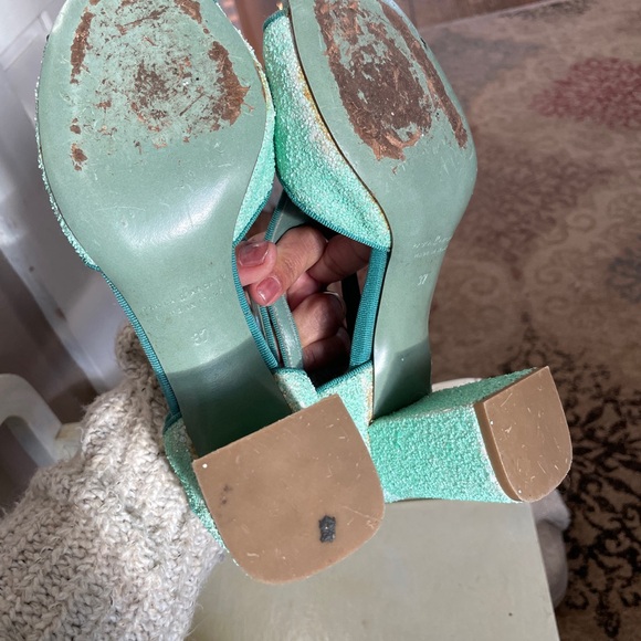 Mint Green Block Heels - Picture 4 of 7